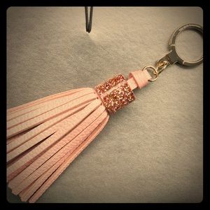 NWOT kate spade tassel key fob in Pink Bonnet